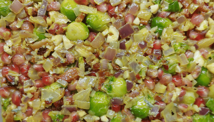 Spruitjesovenschotel met pit