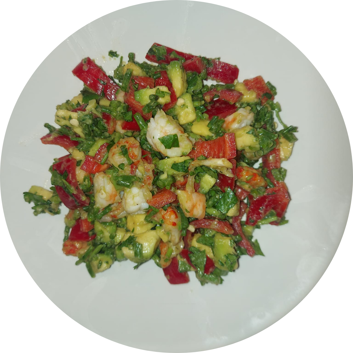 Salade met Avocado, Vis en Kruiden door Bewuster en Gezonder in Kesteren